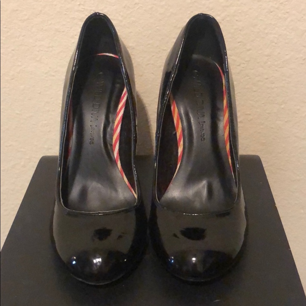 Wild Diva black patent leather 6